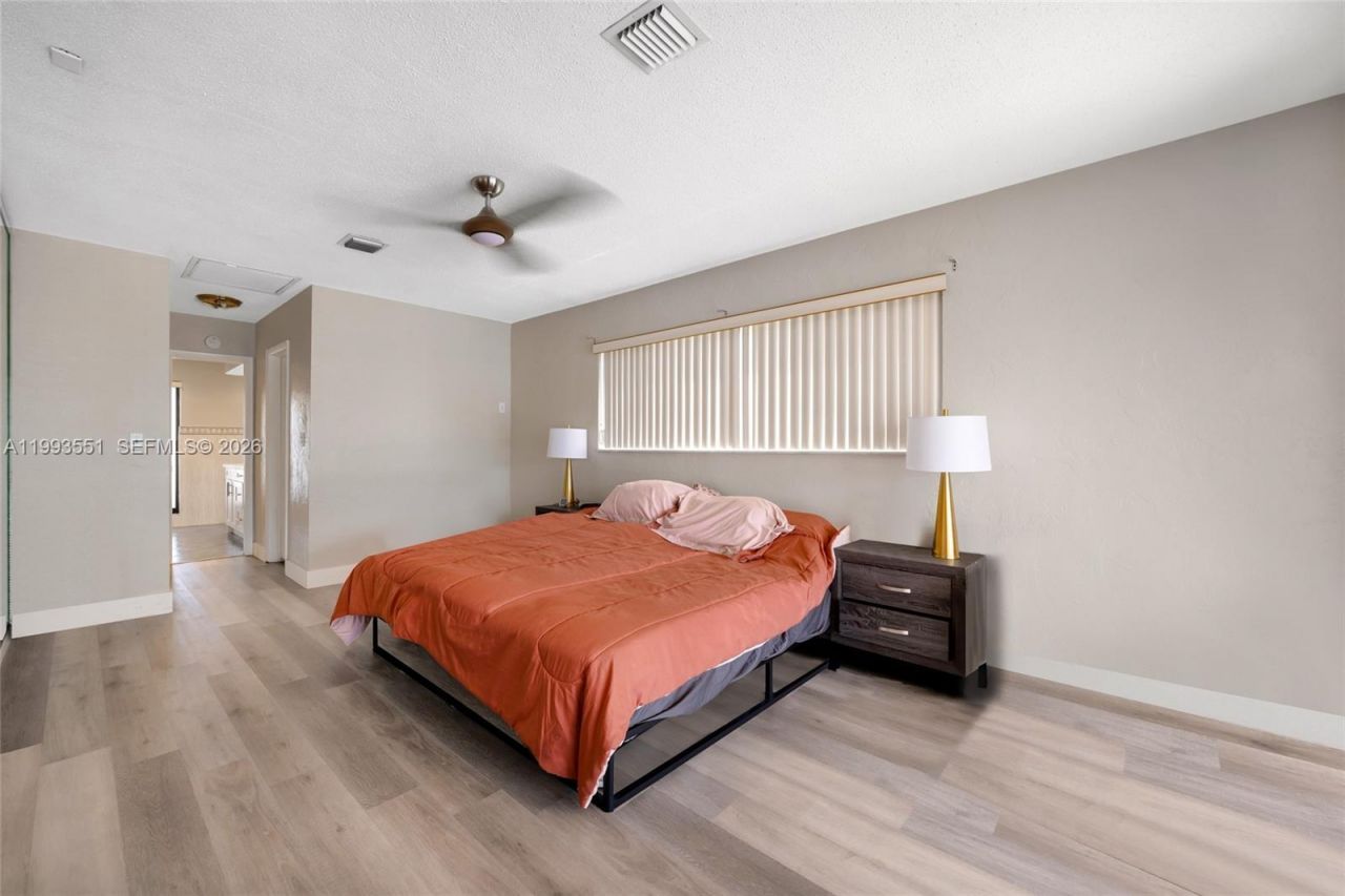 2752 NE 3rd St , Pompano Beach, FL 33062 Photo