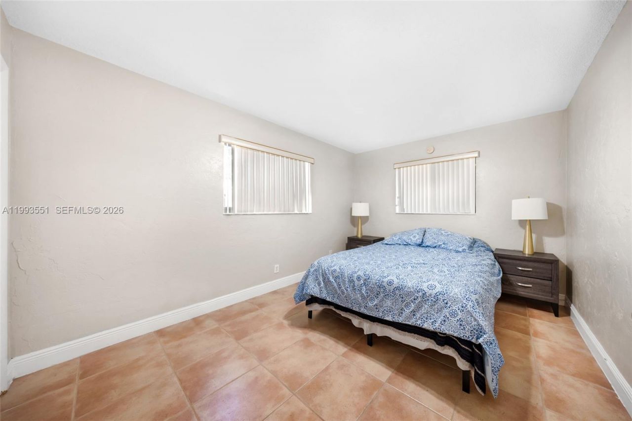 2752 NE 3rd St , Pompano Beach, FL 33062 Photo