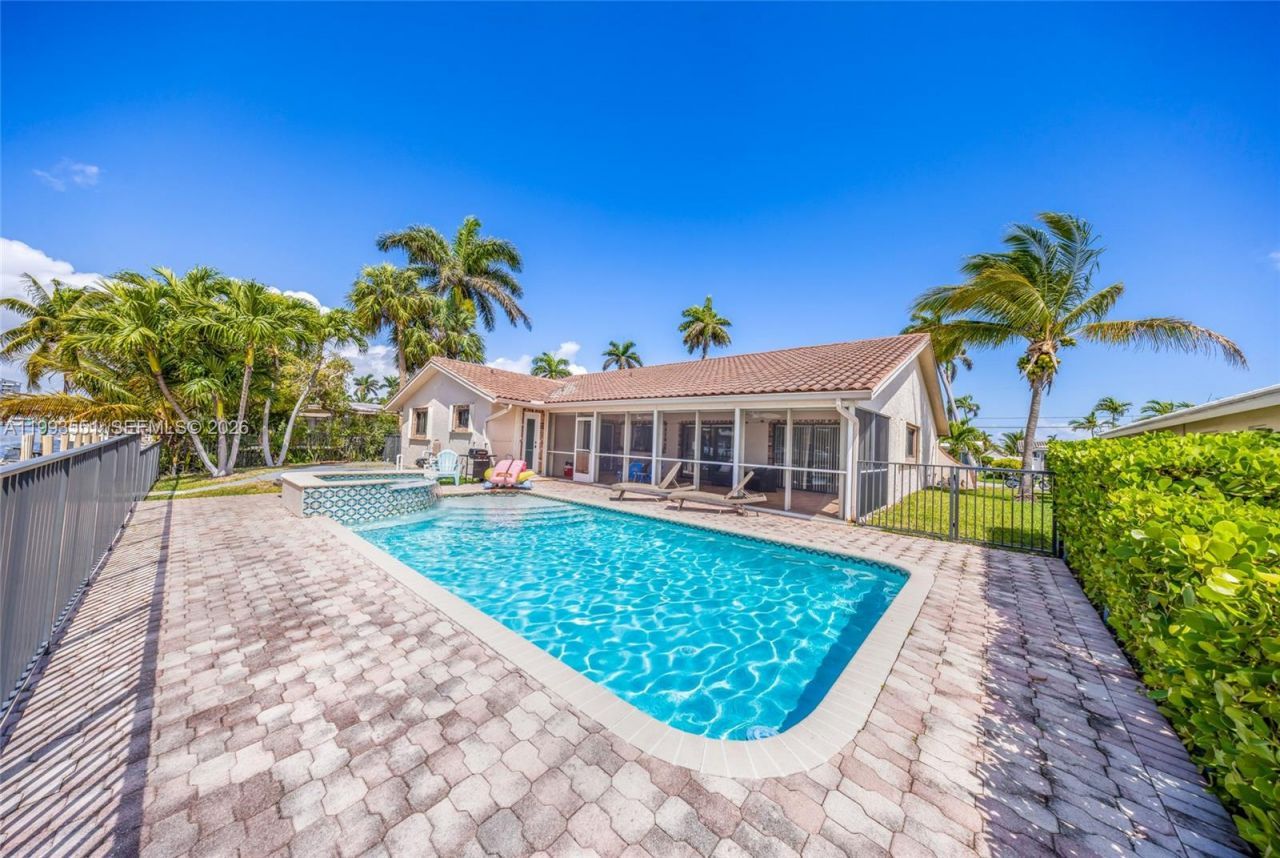 2752 NE 3rd St , Pompano Beach, FL 33062 Photo