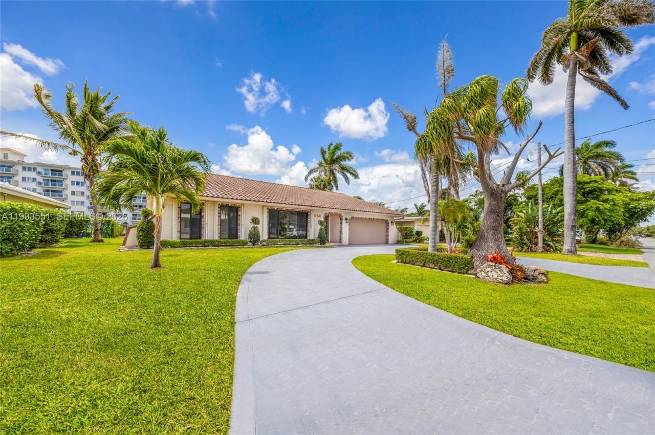 2752 NE 3rd St , Pompano Beach, FL 33062 Photo