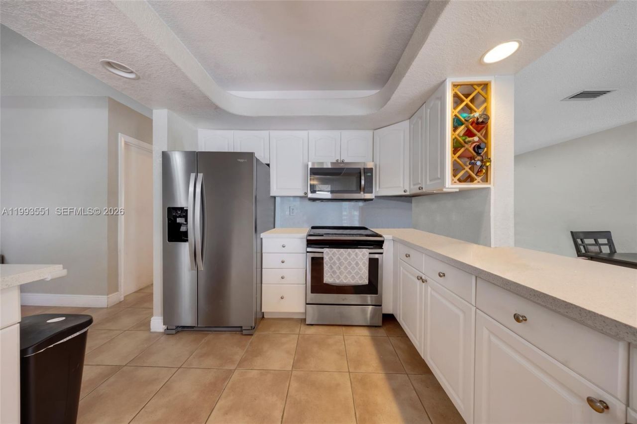 2752 NE 3rd St , Pompano Beach, FL 33062 Photo