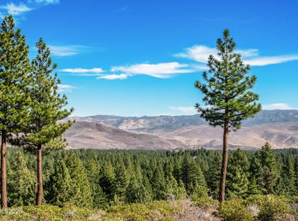 145 W Jeffrey Pine Road, Reno, NV 89511 Photo