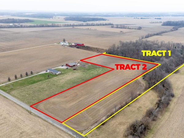 5749 S 950 E, Walton, IN 46994