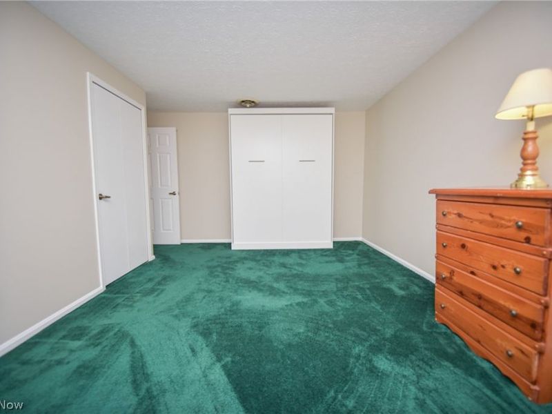 18086 Winchester Court, Strongsville, OH 44136 Photo 39