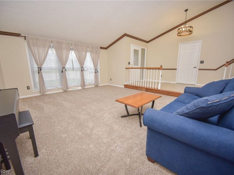 18086 Winchester Court, Strongsville, OH 44136 Photo 6