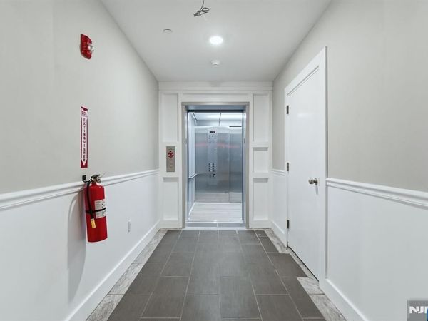 95 Shepherds Lane B204, TOTOWA, NJ 07512