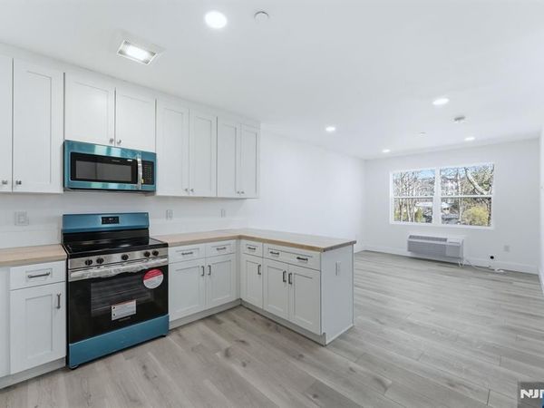 95 Shepherds Lane B307, TOTOWA, NJ 07512