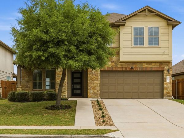 2004 Garretts WAY, Manchaca, TX 78652