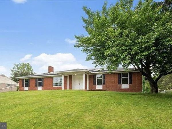 13524 CHERRY TREE CIRCLE, HAGERSTOWN, MD 21742