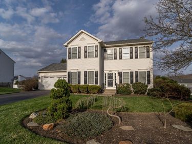 2305 SHEFFIELD DRIVE, EASTON, PA 18040