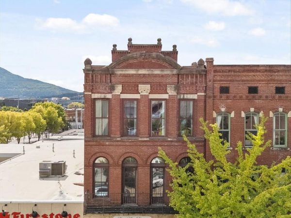 1269 Market Street, Chattanooga, TN 37402