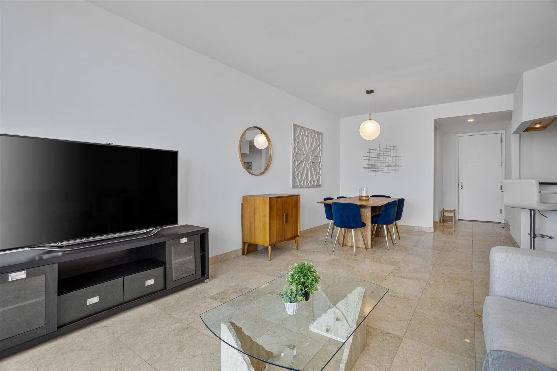 801 Brickell Key Boulevard, Unit 2805, Miami, FL 33131 Photo