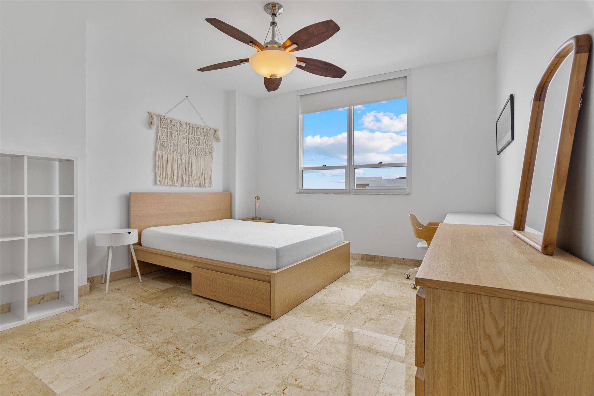 801 Brickell Key Boulevard, Unit 2805, Miami, FL 33131 Photo