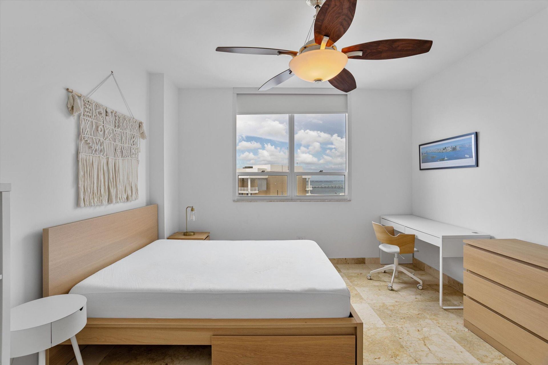 801 Brickell Key Boulevard, Unit 2805, Miami, FL 33131 Photo