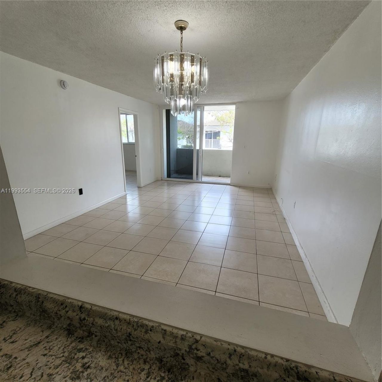10090 NW 80th Ct, Unit 1202, Hialeah Gardens, FL 33016 Photo