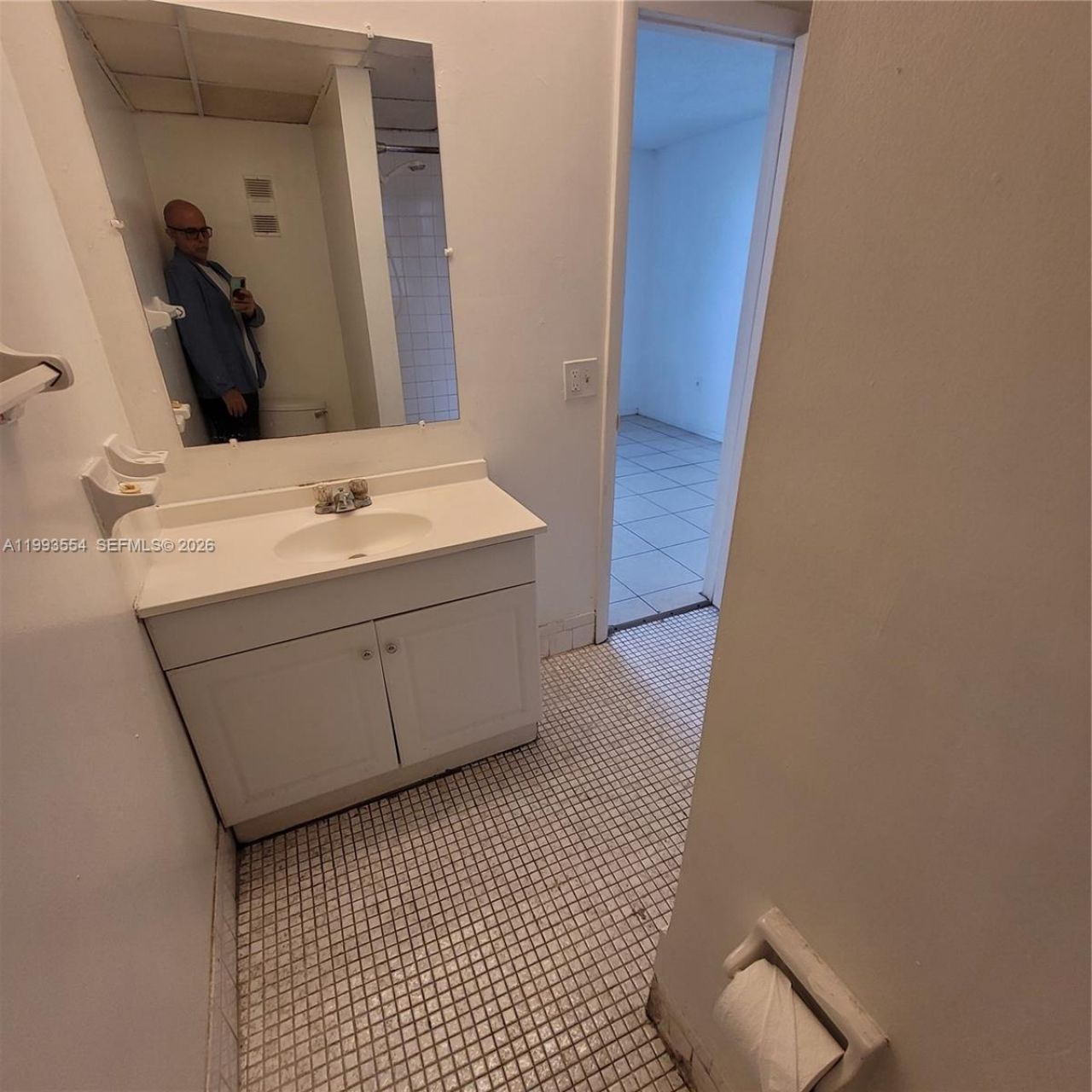 10090 NW 80th Ct, Unit 1202, Hialeah Gardens, FL 33016 Photo