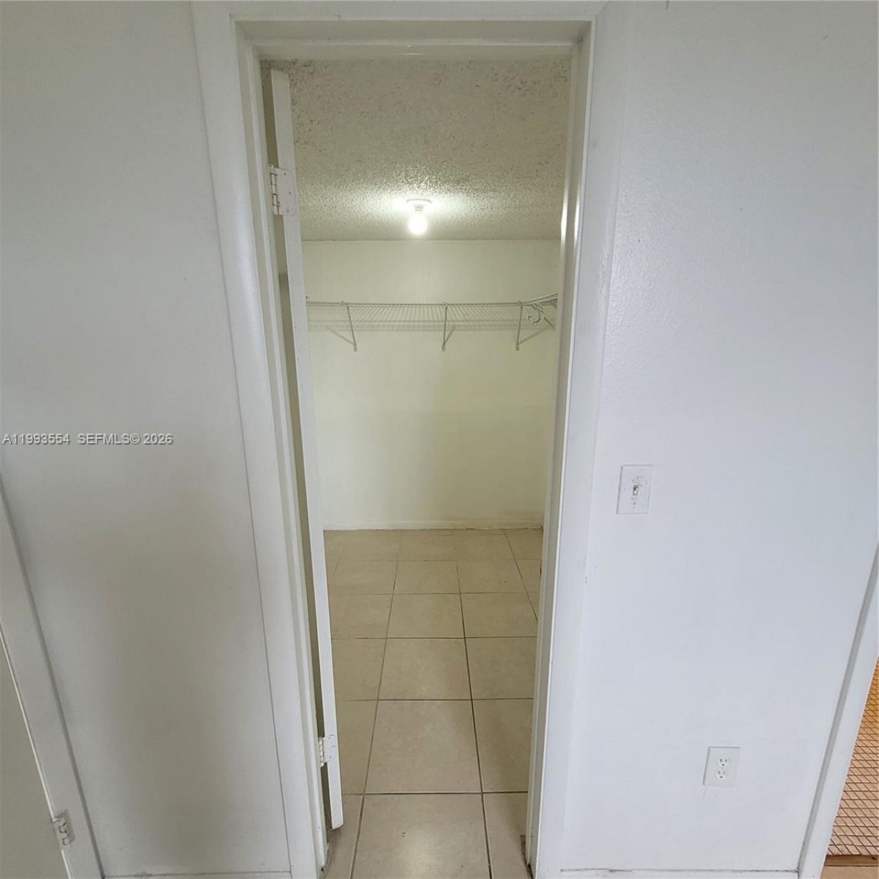 10090 NW 80th Ct, Unit 1202, Hialeah Gardens, FL 33016 Photo