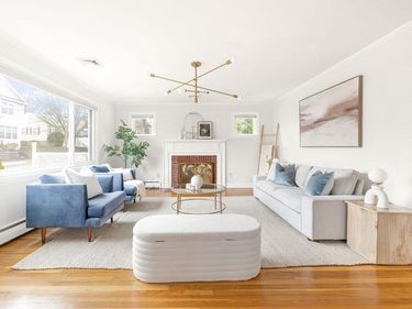 68 Highland Ave, Watertown, MA 02472