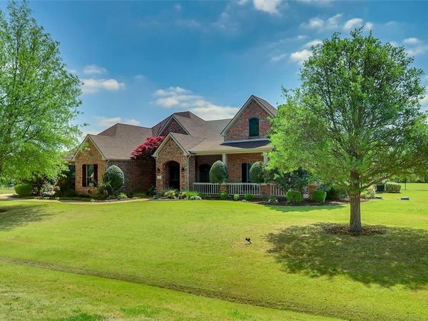 85 Stone Hinge Drive, Fairview, TX 75069