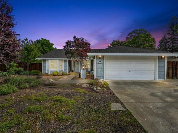 430 Flower Dr, Folsom, CA 95630