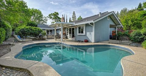 430 Flower Dr, Folsom, CA 95630 Photo