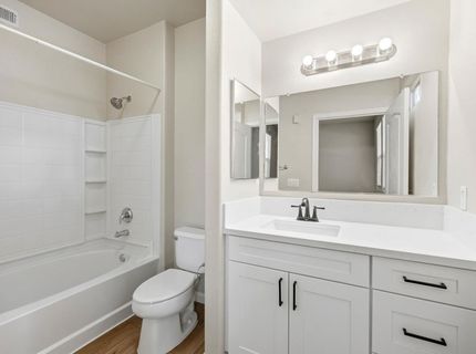 1900 Danbrook Dr #116, Unit 116, Sacramento, CA 95835 Photo