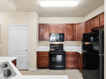 1900 Danbrook Dr #116, Unit 116, Sacramento, CA 95835 Photo