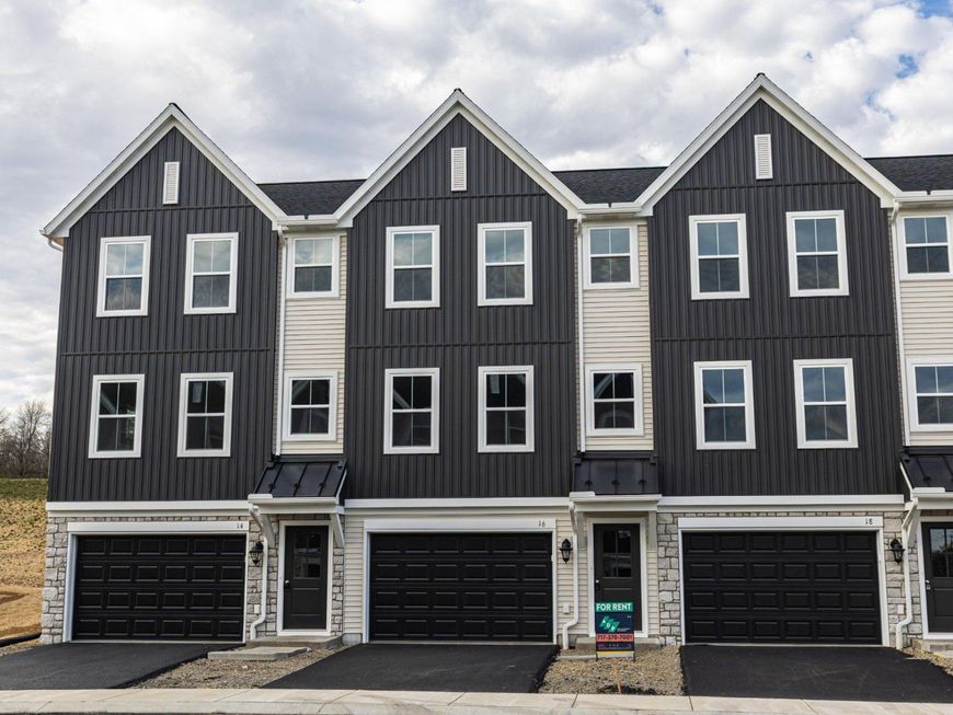 14 Meredith Way, Carlisle, PA 17013 Main Photo