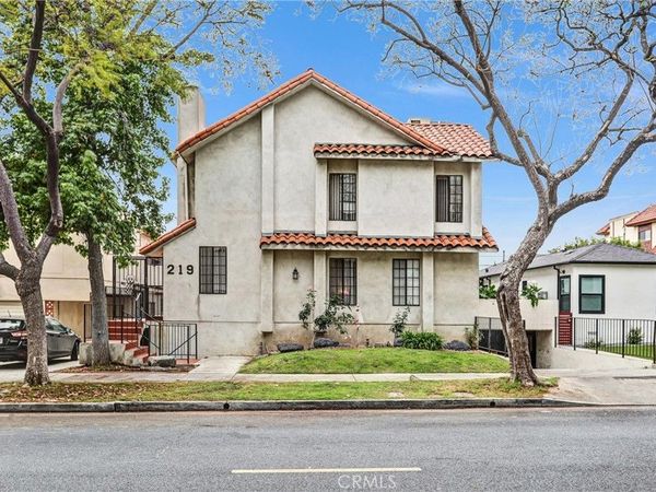 219 N Isabel Street, Unit 4, Glendale, CA 91206