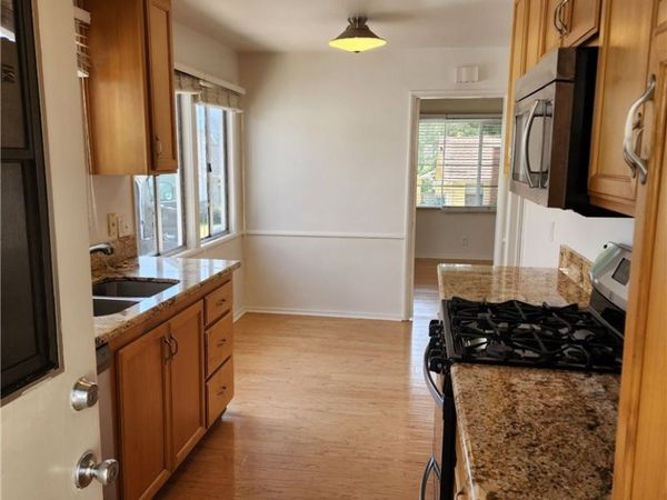 3633 4th, La Crescenta, CA 91214