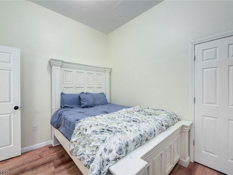 924 Greyton, Cleveland Heights, OH 44112 Photo 19