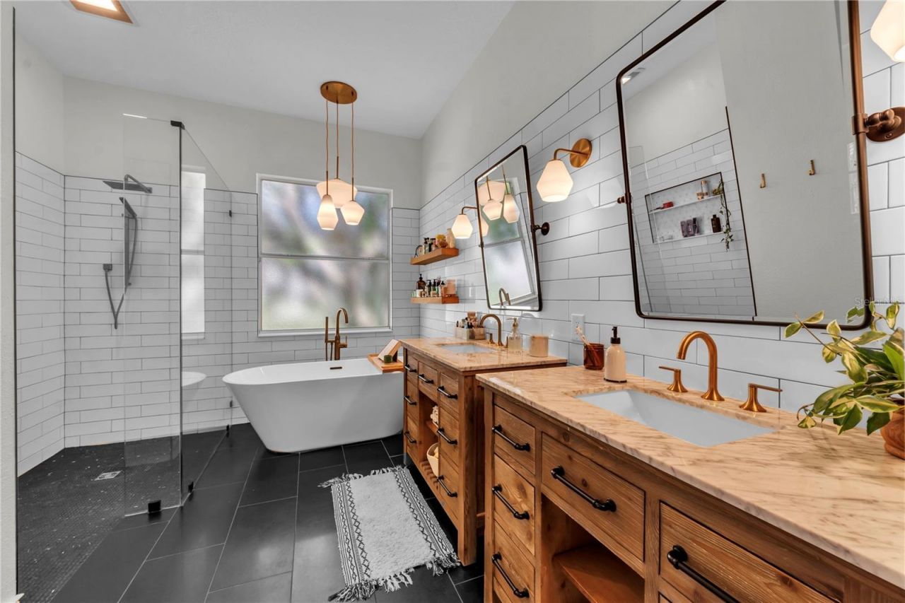 3921 Roswell Place , Land O Lakes, FL 34639 Photo