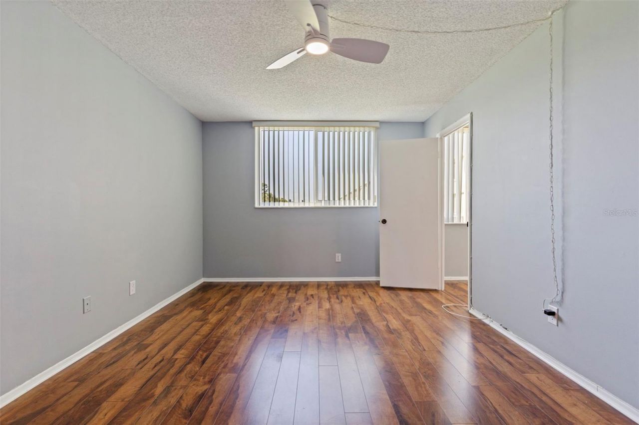 4895 Bay Street Ne, Unit 207, Saint Petersburg, FL 33703 Photo