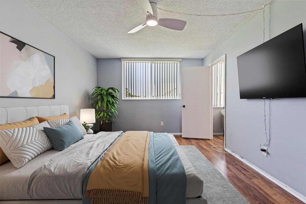 4895 Bay Street Ne, Unit 207, Saint Petersburg, FL 33703 Photo