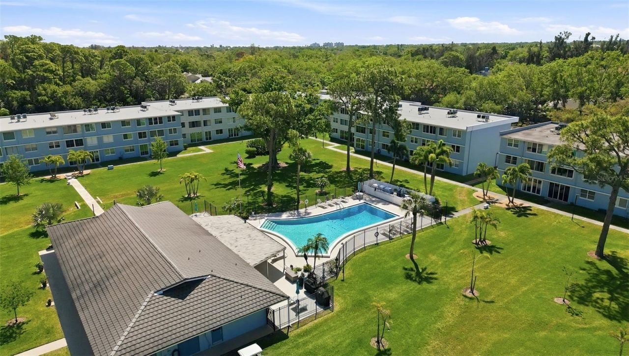 4895 Bay Street Ne, Unit 207, Saint Petersburg, FL 33703 Photo