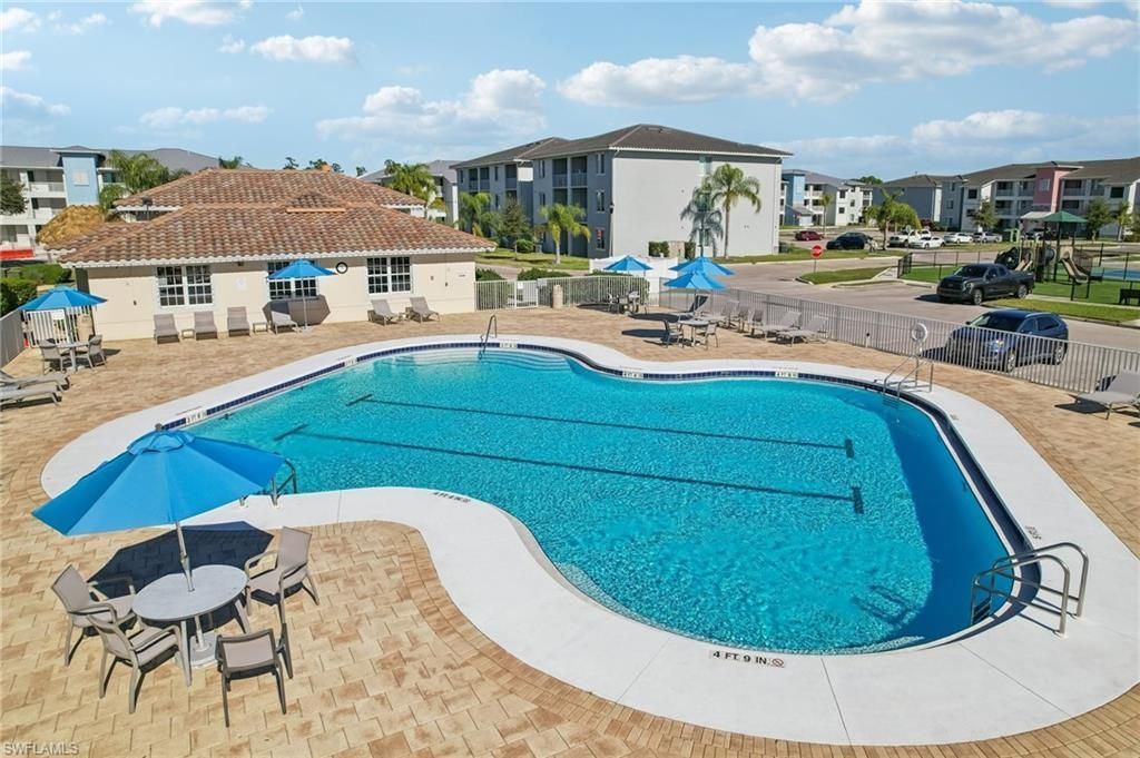 3969 Pomodoro Cir, Unit 201, Cape Coral, FL 33909 Photo