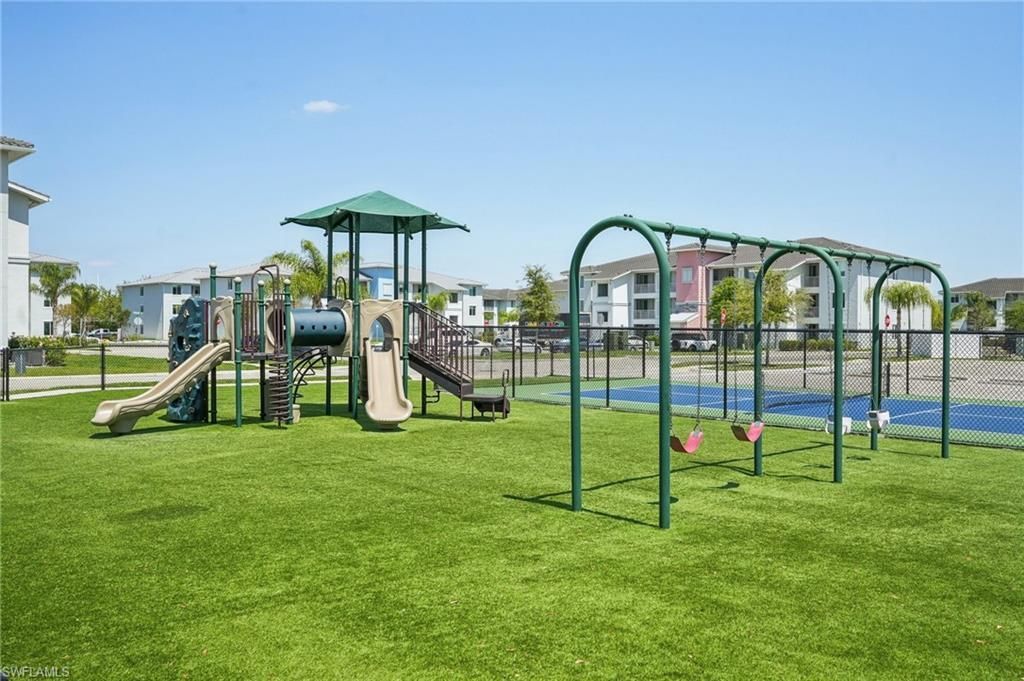 3969 Pomodoro Cir, Unit 201, Cape Coral, FL 33909 Photo