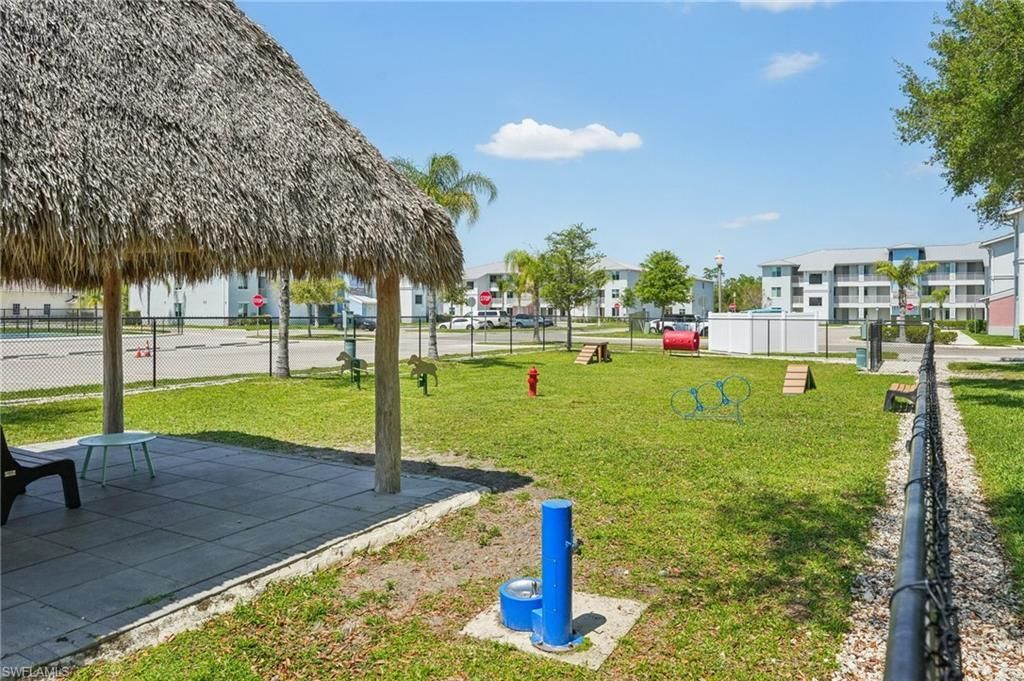 3969 Pomodoro Cir, Unit 201, Cape Coral, FL 33909 Photo