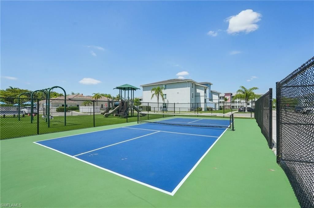 3969 Pomodoro Cir, Unit 201, Cape Coral, FL 33909 Photo