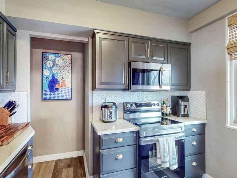 11820 Edgewater Drive, Unit 110, Lakewood, OH 44107 Photo 18