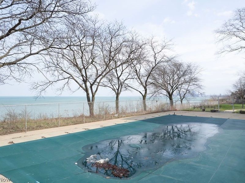 11820 Edgewater Drive, Unit 110, Lakewood, OH 44107 Photo 32