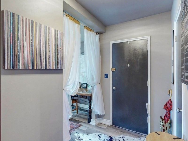 11820 Edgewater Drive, Unit 110, Lakewood, OH 44107 Photo 4