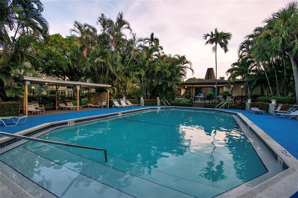 5171 W Oakland Park Boulevard, Lauderdale Lakes, FL 33313 Photo