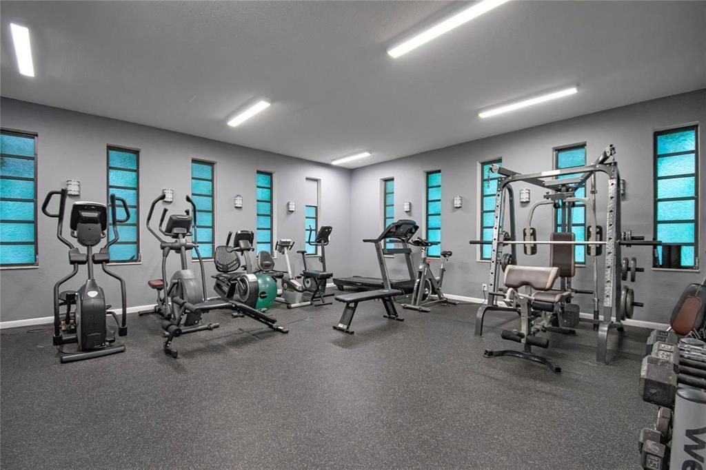 5171 W Oakland Park Boulevard, Lauderdale Lakes, FL 33313 Photo