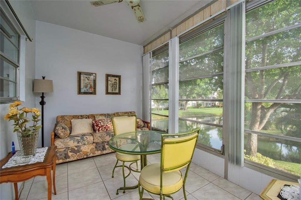 5171 W Oakland Park Boulevard, Lauderdale Lakes, FL 33313 Photo