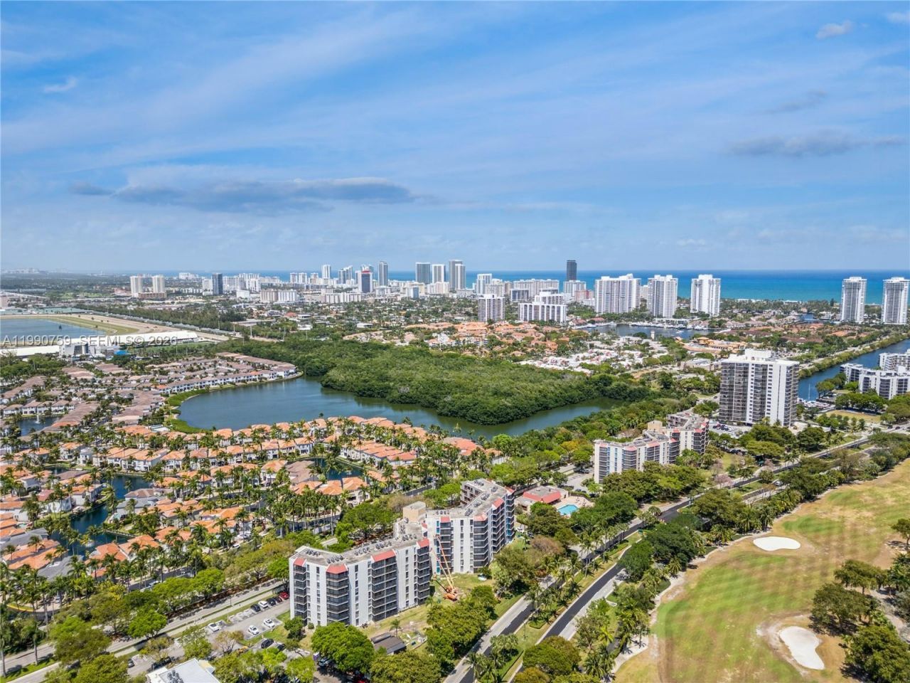 3101 N Country Club Dr , Unit 102, Aventura, FL 33180 Photo