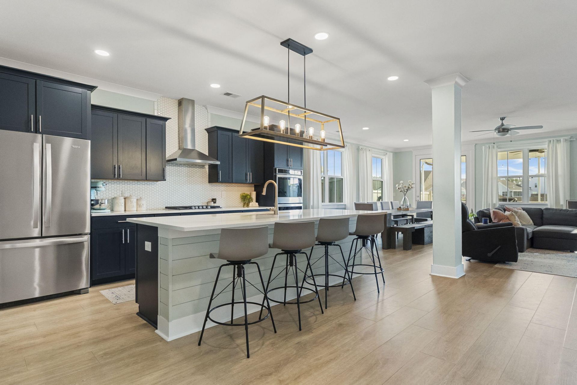 686 Yellow Leaf Lane Photo 12