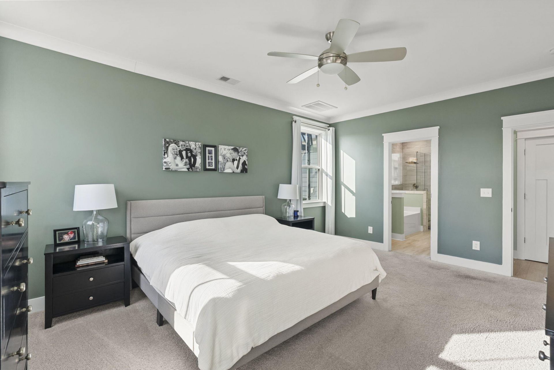 686 Yellow Leaf Lane Photo 34