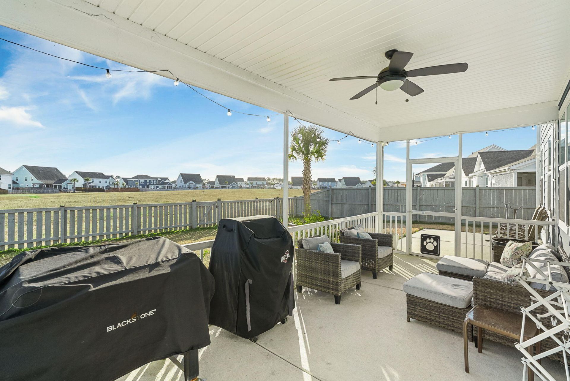 686 Yellow Leaf Lane Photo 51