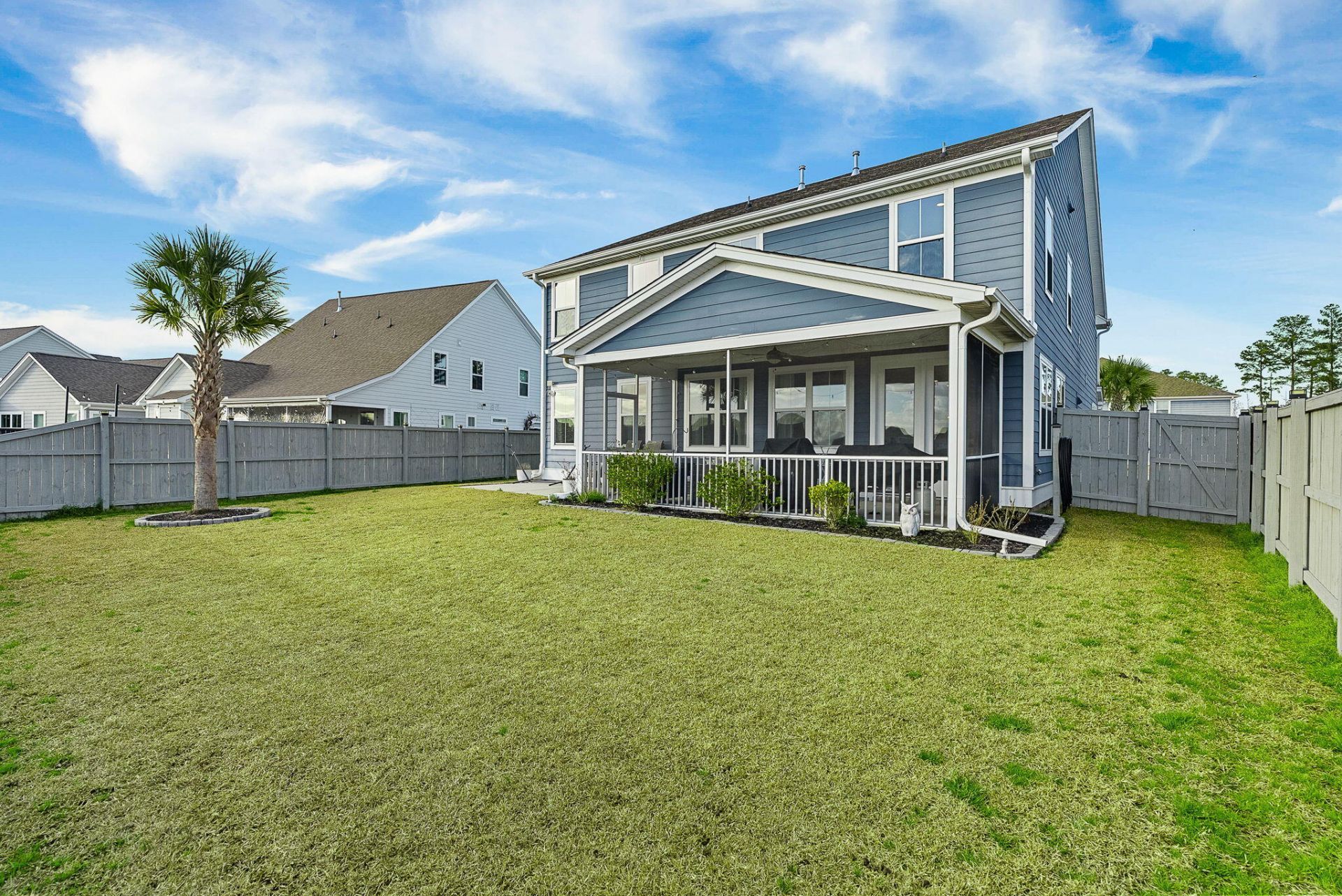 686 Yellow Leaf Lane Photo 53